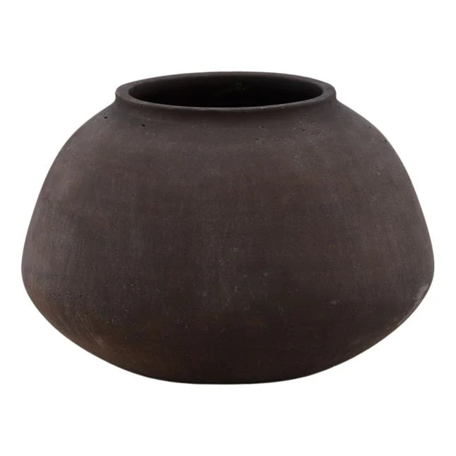 CEMENT VASE