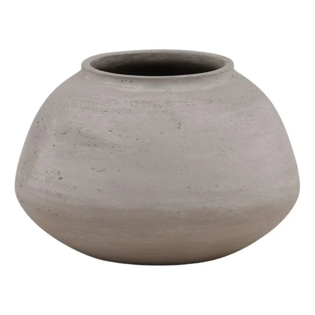 CEMENT VASE