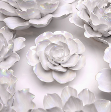 Load image into Gallery viewer, WHITE PEARL FLOWER